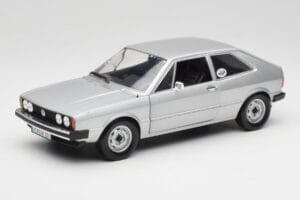 Volkswagen Scirocco GT Mk1 Silver Metallic Revell 1:18 08833 Métal