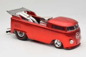 Volkswagen T1 Camionnette Rouge Hot Wheels 1:18 J2895 Métal — image 6 sur 8