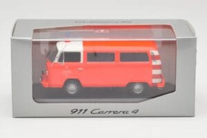 Volkswagen T2 Bus Pompiers Frankfurt Pare-chocs Rouges Minichamps 1:43 400053091-V1 Métal — image 4 sur 4