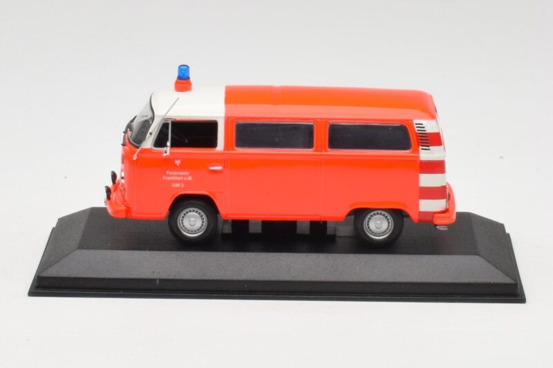 Volkswagen T2 Bus Pompiers Frankfurt Pare-chocs Rouges Minichamps 1:43 400053091-V1 Métal