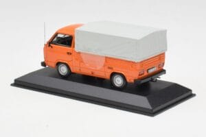 Volkswagen T3 Plateau Orange Minichamps 1:43 400055200 Métal — image 3 sur 4