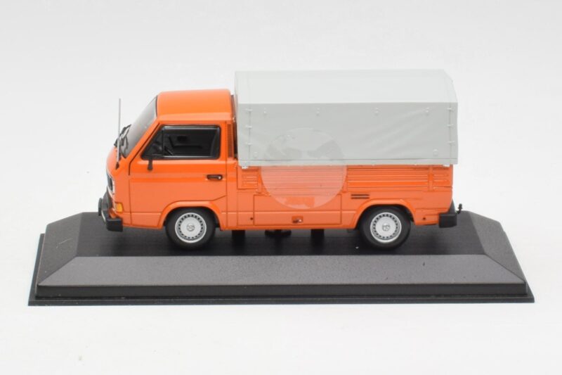 Volkswagen T3 Plateau Orange Minichamps 1:43 400055200 Métal