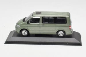 Volkswagen T5 Bus Fresco Green Minichamps 1:43 T5001-B Métal