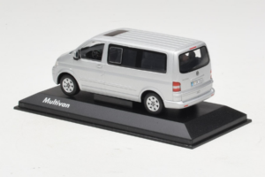 Volkswagen T5 Bus Argent Minichamps 1:43 T5003 Métal — image 3 sur 4