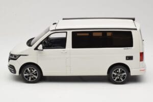 Volkswagen T6.1 California Ocean Candy White Otto 1:18 OT488 Résine — image 3 sur 6