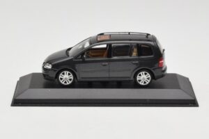 Volkswagen Touran 1T Vert Foncé Minichamps 1:43 400052101 Métal