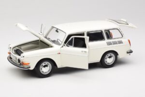 Volkswagen Type 3 1600 L Variant Police Minichamps 1:18 100051091 Métal — image 2 sur 8