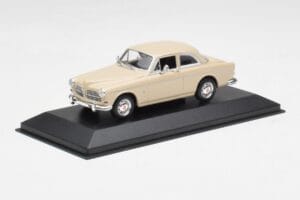 Volvo 121 Amazon Beige Minichamps 1:43 940171002 Métal — image 2 sur 4