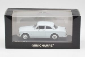 Volvo 121 Amazon Bleu Vif Minichamps 1:43 430171007 Métal — image 4 sur 4