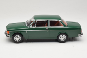 Volvo 142 Vert MCG 1:18 MCG18005 Métal — image 3 sur 6