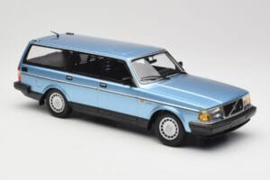 Volvo 240 GL Estate Blue Metallic Minichamps 1:18 155171414 Métal — image 4 sur 6