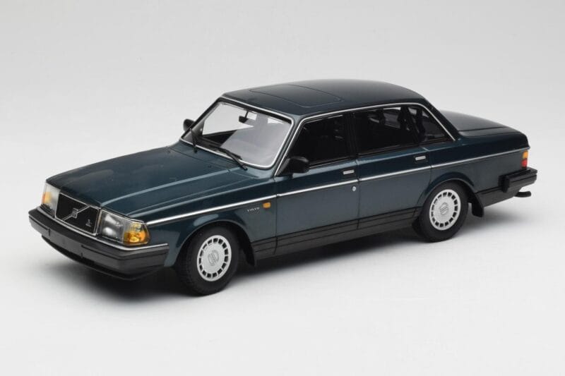 Volvo 240 GL Petrol Metallic Minichamps 1:18 155171407 Métal