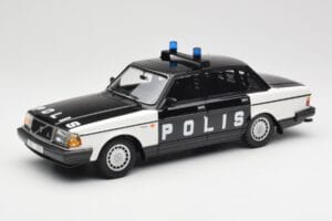 Volvo 240 GL Polis Sweden Noir Minichamps 1:18 155171497 Métal