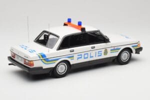 Volvo 240 GL Polis Sweden Minichamps 1:18 155171490 Métal — image 2 sur 6