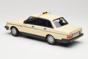 Volvo 240 GL Taxi Minichamps 1:18 155171494 Métal — image 5 sur 6