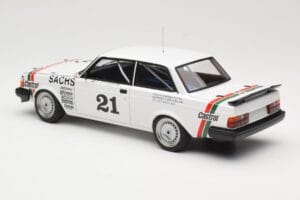 Volvo 240 Turbo #21 P. Stureson DTM Winner Wunstorf 1985 AUTOart 1:18 88592 Métal — image 7 sur 8