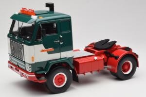 Volvo F88 Bilspedition Vert Blanc MCG 1:18 MCG18139 Métal