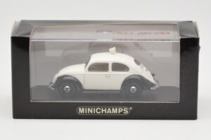 Volkswagen 1200 Export Politie NL Minichamps 1:43 431051291 Métal — image 4 sur 4