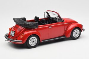 Volkswagen Beetle 1303 Cabriolet Rouge Norev 1:18 188529 Métal — image 2 sur 6