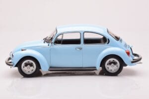 Volkswagen Beetle 1303 Bleu Clair Norev 1:18 188532 Métal — image 3 sur 6