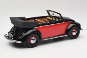 Volkswagen Beetle Cabriolet Noir & Rouge Minichamps 1:18 107054132 Résine — image 2 sur 6