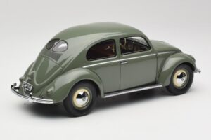 Volkswagen Beetle Beryl Vert Minichamps 1:18 107054000 Résine — image 2 sur 6