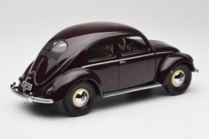 Volkswagen Beetle Ruby Rouge Minichamps 1:18 107054002 Résine — image 2 sur 6