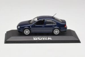 Volkswagen Bora Ocean Bleu Minichamps 1:43 8198223B Métal