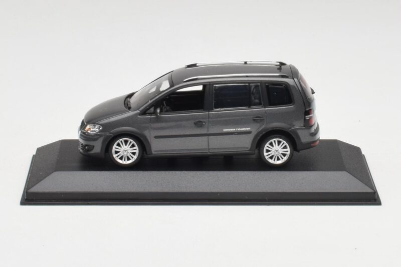 Volkswagen Cross Touran Platinum Gris Minichamps 1:43 400056170 Métal