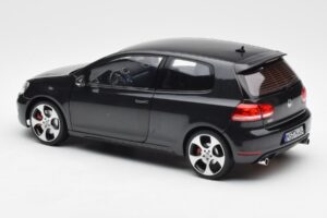 Volkswagen Golf Mk6 GTI Gris Métallique Norev 1:18 188503 Métal — image 7 sur 7