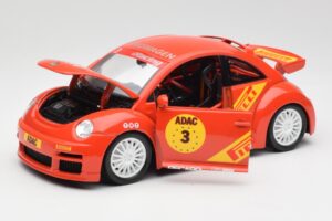 Volkswagen New Beetle Cup Bburago 1:18 3329 Métal — image 2 sur 8