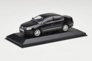 Volkswagen Passat B6 Berline Shadow Bleu Metallic Minichamps 1:43 PASSAT001 Métal — image 2 sur 3