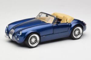 Wiesmann Roadster MF3 Bleu Revell 1:18 Wiesmann Roadster MF3 Bleu Revell 1:18 08861 Métal