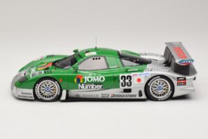 Nissan R390 GT1 #33 S. Motoyama / T. Kurosawa / M. Kageyama 24 Hours of Le Mans 1998 GT Spirit 1:18 GT1003 Résine — image 3 sur 6