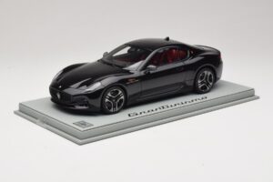 Maserati GranTurismo Trofeo Nero Assoluto BBR 1:18 P18240CMAS Résine — image 2 sur 7