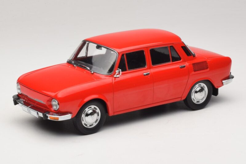 Skoda 100 Rouge MCG 1:18 MCG18783 Métal