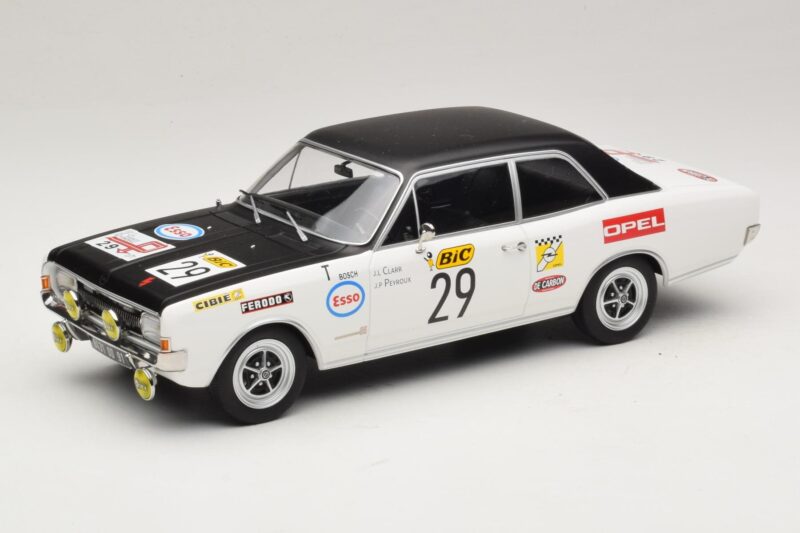 Opel Commodore A #29 J-L. Clarr / J-P. Peyroux Tour de France Automobile 1971 MCG 1:18 MCG18562R Métal