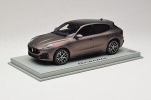 Maserati Grecale Bronze BBR 1:18 P18220FMAS Résine — image 2 sur 7