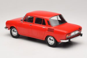 Skoda 100 Rouge MCG 1:18 MCG18783 Métal — image 4 sur 6