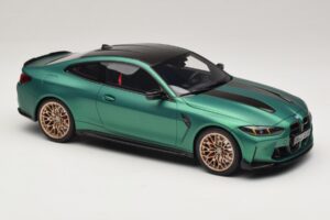 BMW M4 CS G82 Frozen Isle of Man Green GT Spirit 1:18 GT994 Résine — image 4 sur 6