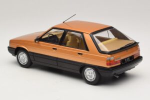 Renault 11 GTL Or MCG 1:18 MCG18590 Métal — image 5 sur 6