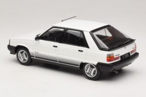 Renault 11 Turbo Blanc MCG 1:18 MCG18589 Métal — image 5 sur 6