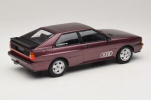 Audi Quattro Purple Metallic Minichamps 1:18 155016125 Métal — image 2 sur 6