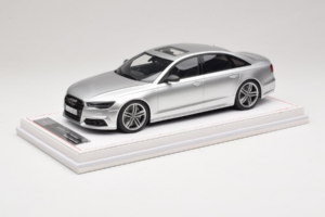 Audi S6 C7 Florett Silver Metallic IVY Merit 1:18 REMC038 Résine — image 2 sur 7