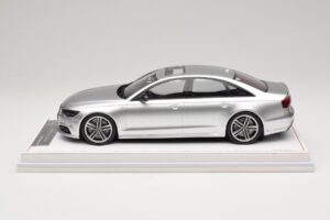 Audi S6 C7 Florett Silver Metallic IVY Merit 1:18 REMC038 Résine