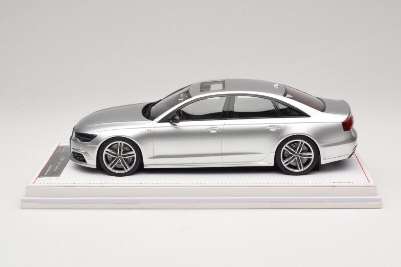 Audi S6 C7 Florett Silver Metallic IVY Merit 1:18 REMC038 Résine