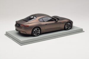 Maserati GranTurismo Trofeo Rame Folgore BBR 1:18 P18240AMAS Résine — image 3 sur 7