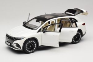 Mercedes EQS SUV X296 Manufaktur Diamond White NZG 1:18 B66960590 Métal — image 2 sur 8