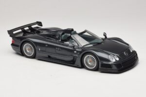Mercedes AMG CLK GTR Roadster Gris GT Spirit 1:18 GT960 Résine — image 4 sur 6