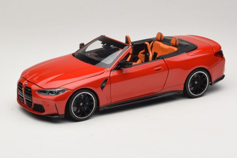 BMW M4 G83 Cabriolet Red Metallic Minichamps 1:18 110021030 Métal